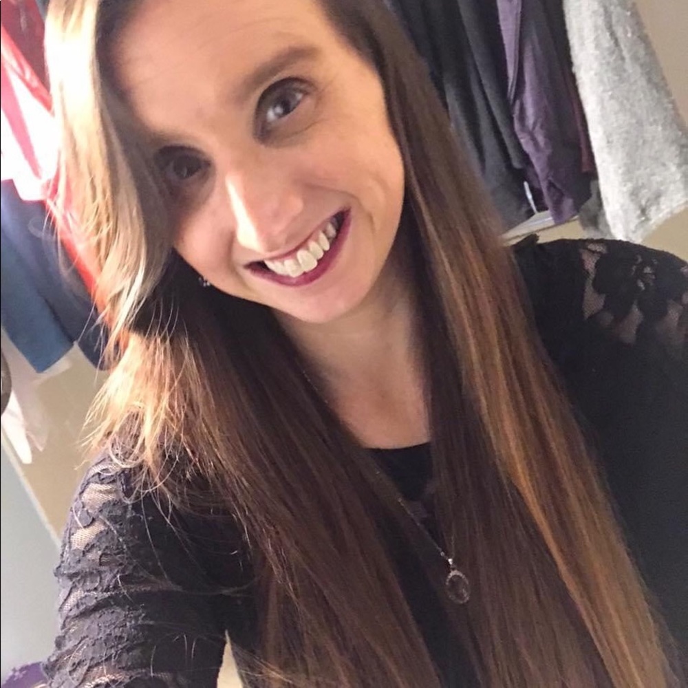 Meet your Posher, Jennifer